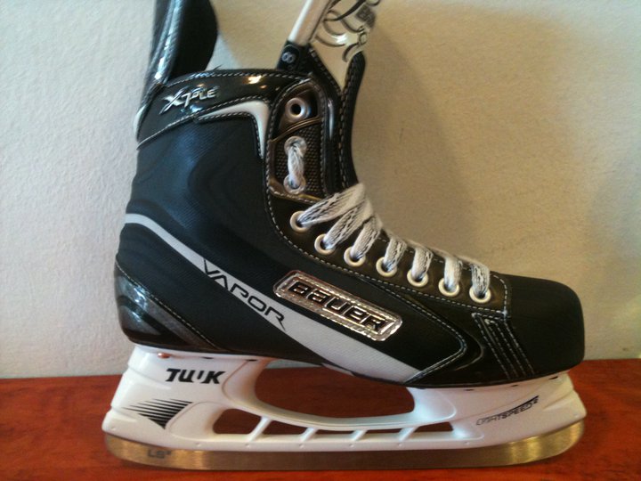 Bauer Vapor X7.0 LE Limited Edition Ice Hockey Skate Bauer Vapor X7.0 LE Limited Edition Ice Hockey Skate